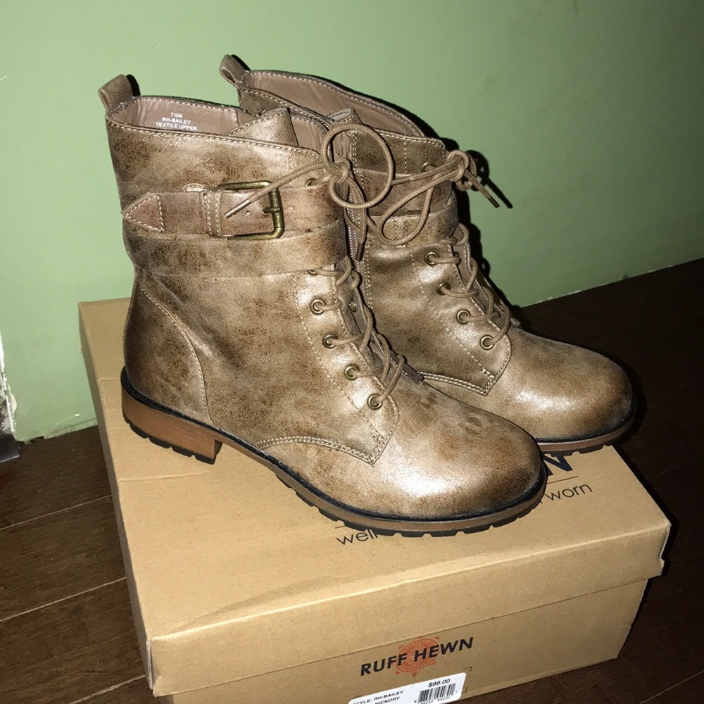 Women’s Boots
